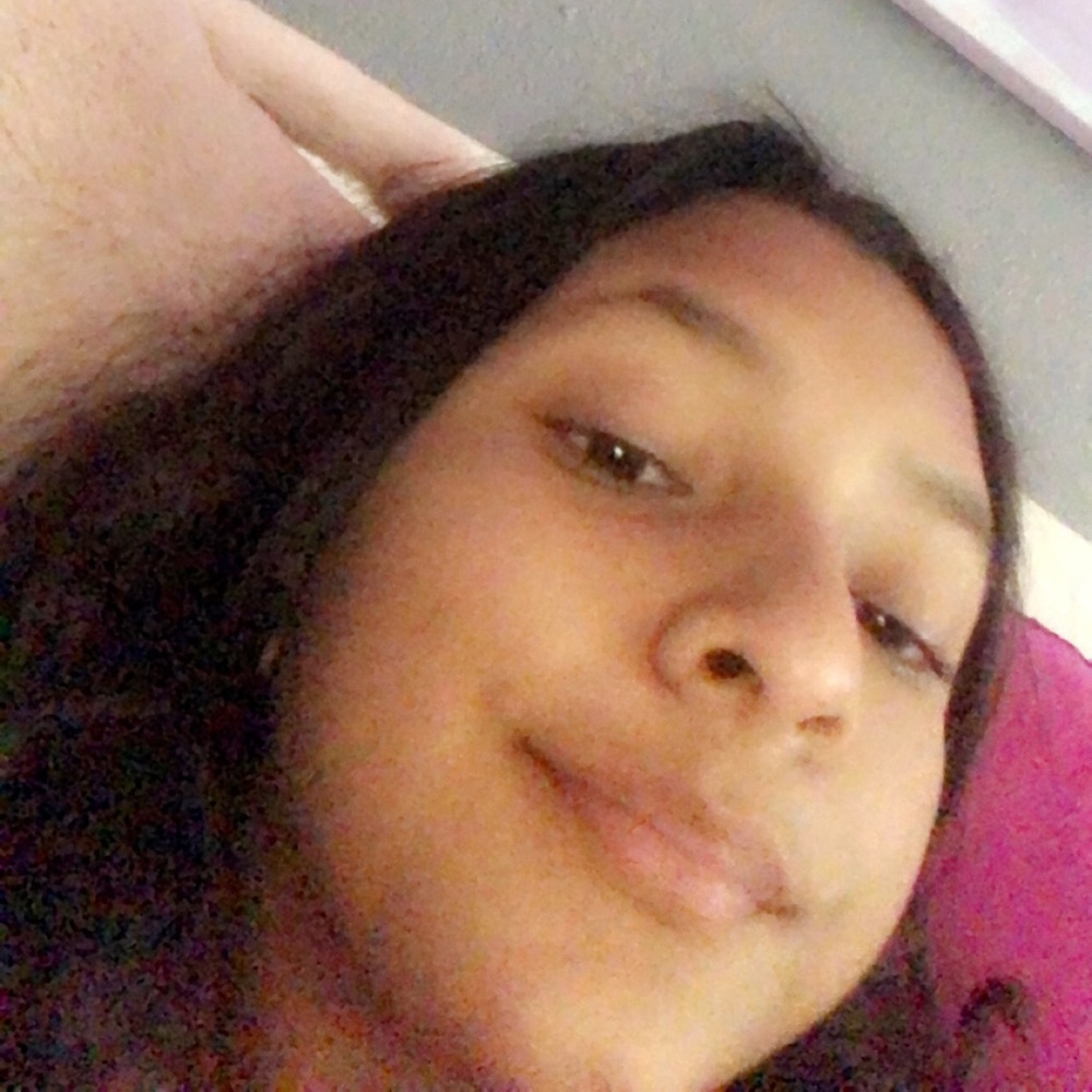 Meet your Posher, Abigail